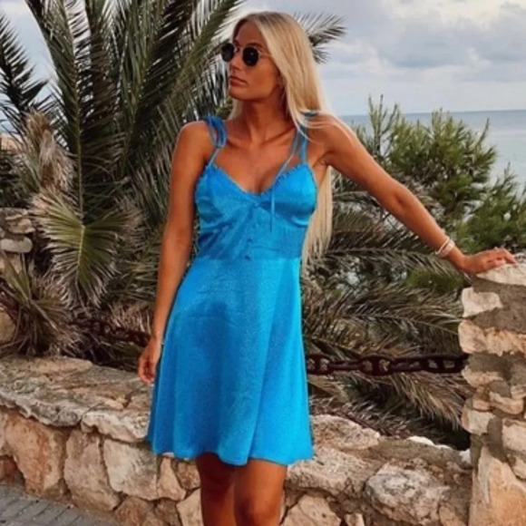 Zara Satin Effect Skinny Strap Mini Dress Aqua Blue Bloggers Fav  Sz S - Picture 1 of 7
